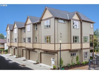 1033 NE 5th St Unit 56, Gresham, OR 97030