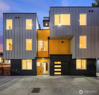 725 18th Ave Unit C, Seattle, WA 98122