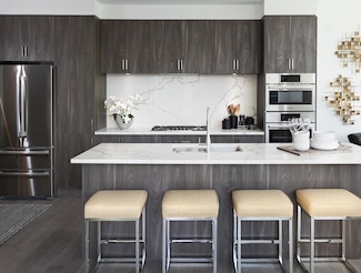2120 N Olive St Unit 910, Dallas, TX 75201