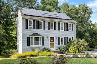 60 Pond St, Douglas, MA 01516