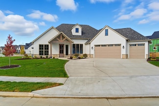 6521 Cromford Ln, Columbia, MO 65201