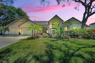 1681 Sparkling Ct, Dunedin, FL 34698