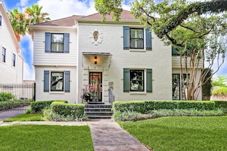 1518 Vassar St, Houston, TX 77006