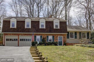 8221 Kay Ct, Annandale, VA 22003