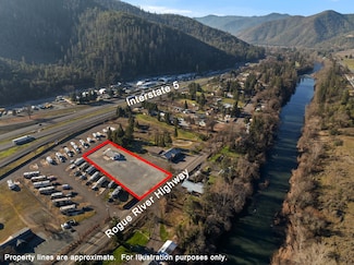 175 Rogue River Hwy, Central Point, OR 97502