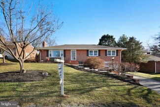 16821 Hampton Rd, Williamsport, MD 21795