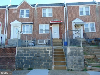 5919 Crystal St, Philadelphia, PA 19120