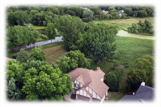 6932 Ximines Ln N, Maple Grove, MN 55369