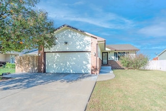 1502 E 45th St S, Wichita, KS 67216