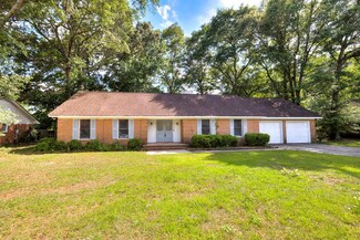 1310 Warwick Dr, Sumter, SC 29154