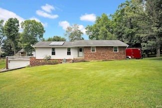 2403 G St, Bedford, IN 47421