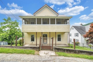 143 High St, Eagle Rock, VA 24085