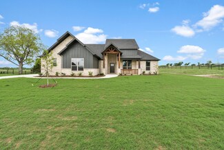 430 Tristin Ln, Waxahachie, TX 75167