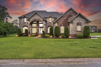 2421 Candlebark Ln, Lebanon, MO 65536