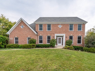 26W185 Meadowview Ct, Wheaton, IL 60187