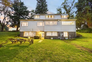 415 SW Canyon Dr, Redmond, OR 97756