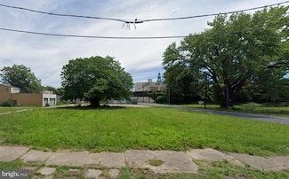 1222 S 8th St, Camden, NJ 08102
