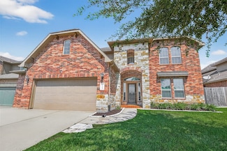 1010 Fairway Dr, La Porte, TX 77571