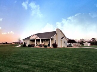 423 N 875 E, Mill Creek, IN 46365