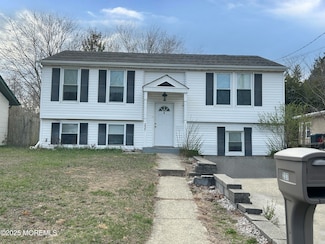 237 Falcon Dr, Little Egg Harbor Township, NJ 08087