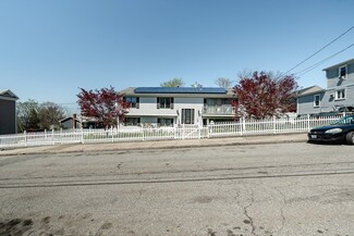 58 Last St, Fall River, MA 02724