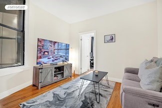230 E 25th St Unit 2 B, New York, NY 10010