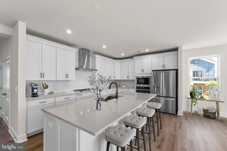 23679 Bolton Crescent Terrace Unit 12-201, Brambleton, VA 20148