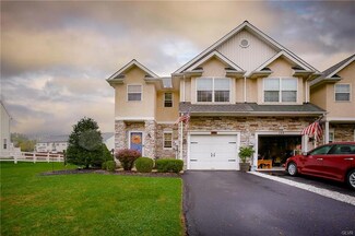 201 Maple Ct, Alburtis, PA 18011