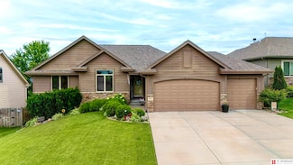 8609 Kilpatrick Pkwy, Bennington, NE 68007