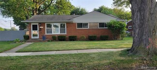 4828 Buchanan Ave, Warren, MI 48092
