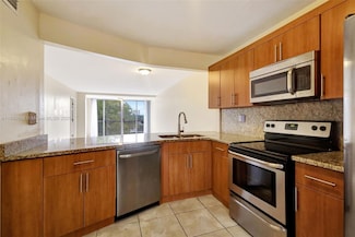 1780 NE 191st St Unit 4122, Miami, FL 33179