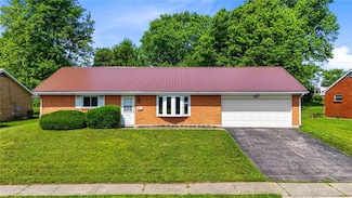 925 Robinette Ave, Vandalia, OH 45377