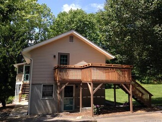 24 Sunnyside Ln, Asheville, NC 28804