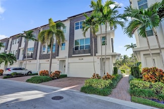 2900 NE 12th Terrace Unit 17, Oakland Park, FL 33334
