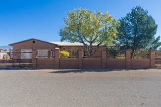 5720 Don Pasquale Dr SW, Albuquerque, NM 87121