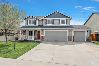 2801 W Lost Rapids Dr, Meridian, ID 83646