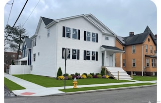 1218 Kossuth St, Bridgeport, CT 06608