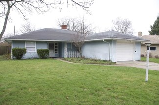 2119 Aurora Ave, Elkhart, IN 46517
