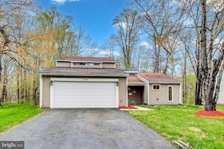 2110 Penfield Ln, Bowie, MD 20716