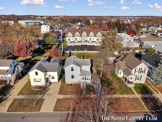 317 Elliott Ave, Grand Haven, MI 49417