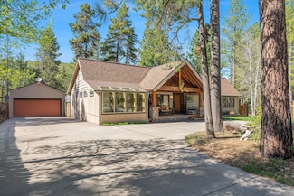 16390 Skyliners Rd, Bend, OR 97703