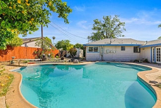 10529 Malaga Way, Rancho Cordova, CA 95670