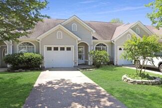 1462 Tiger Lake Dr, Gulf Breeze, FL 32563