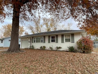 2924 SW Medford Ave, Topeka, KS 66611