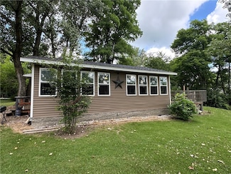 221 Celebration Ct, Oakwood, IL 61858