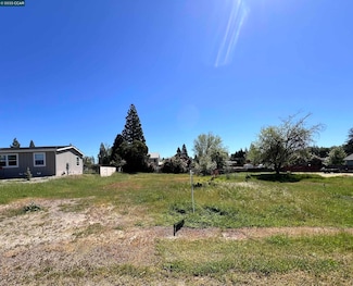 6170 Alamo Way, Paradise, CA 95969
