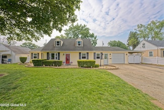 1038 Horvath St, Schenectady, NY 12303