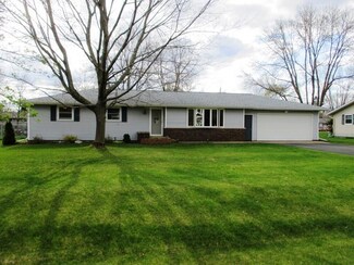 1917 April Ln, Stevens Point, WI 54481