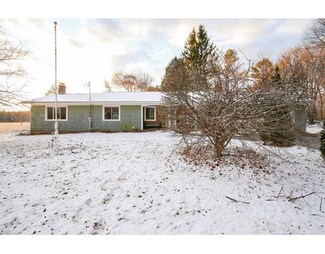 406 South St, Barre, MA 01005