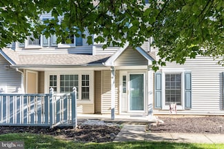 707 Oswego Ct Unit 707, Mount Laurel, NJ 08054